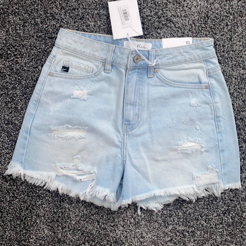 Light jean short with distress!